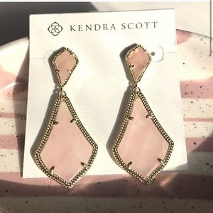 kendra scott alexa earrings
